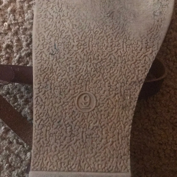 SOLD - Picture 3 of 4